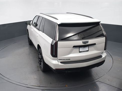 Certified 2025 Cadillac Escalade Sport Platinum image 48