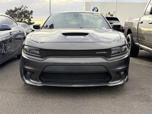 Used 2019 Dodge Charger R/T image 2