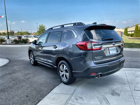 New 2025 Subaru Ascent Premium image 3