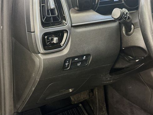 Used 2021 Kia Sorento SX AWD/4WD image 17
