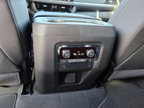 New 2026 Chevrolet Tahoe LT w/ Comfort Package image 17