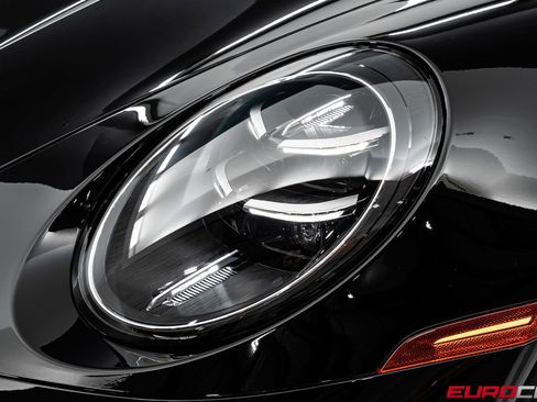 Used 2026 Porsche 911 Turbo S AWD/4WD image 11