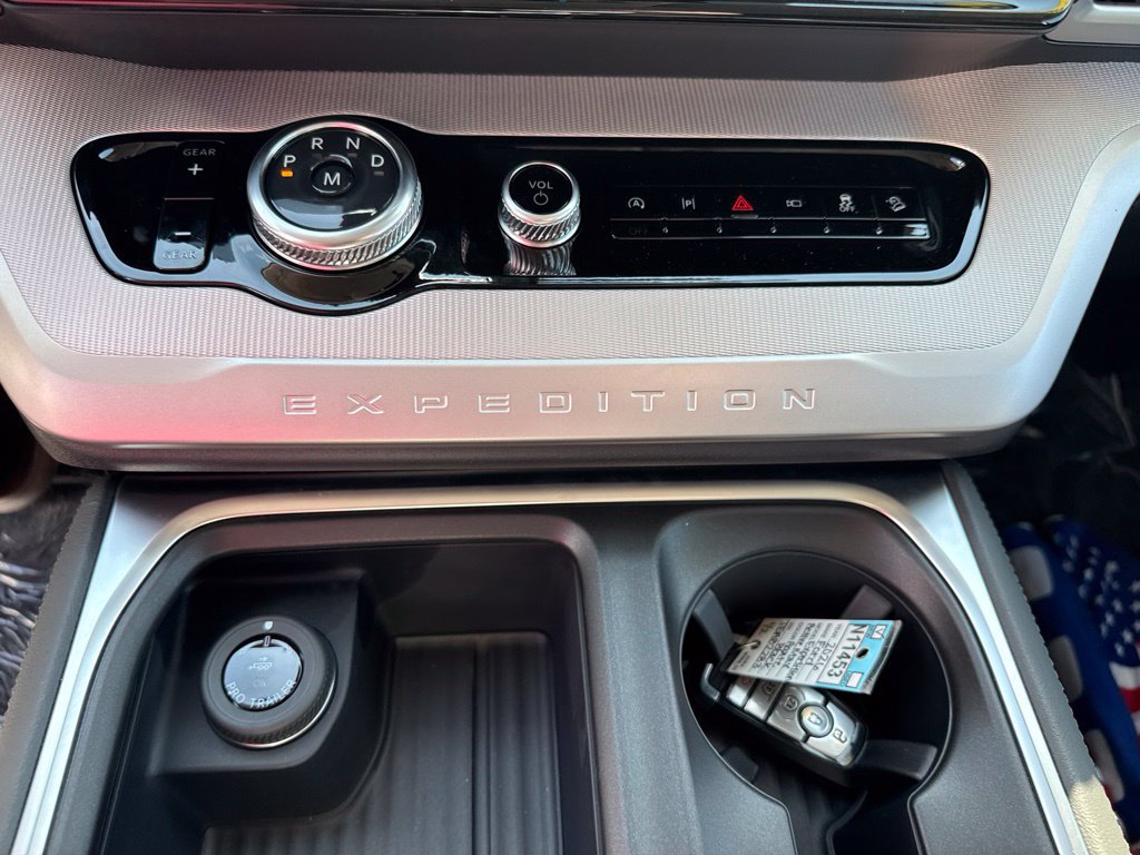 New 2026 Ford Expedition Max Active AWD/4WD image 19