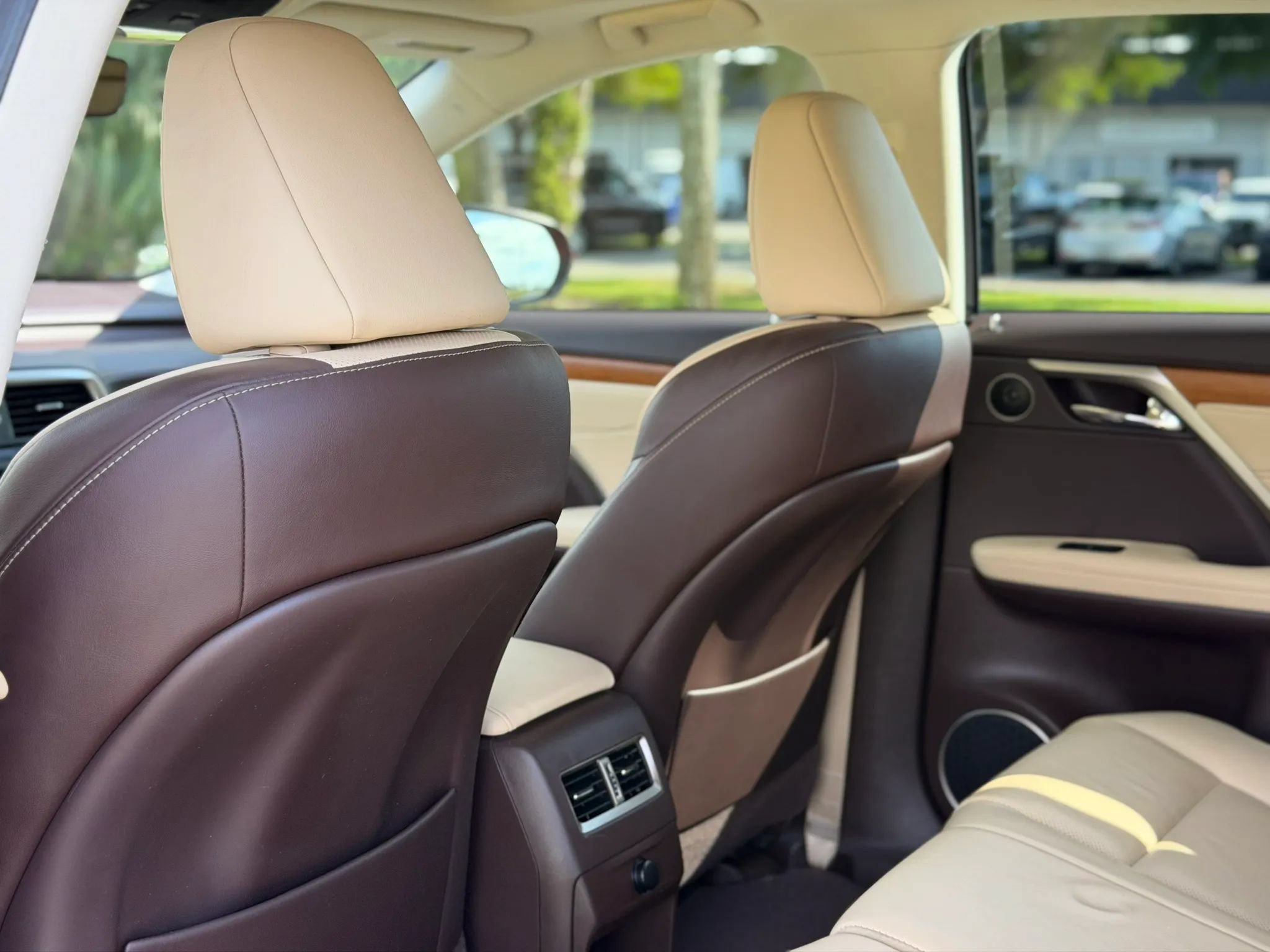 Used 2017 Lexus RX 350 FWD w/ Premium Package image 23