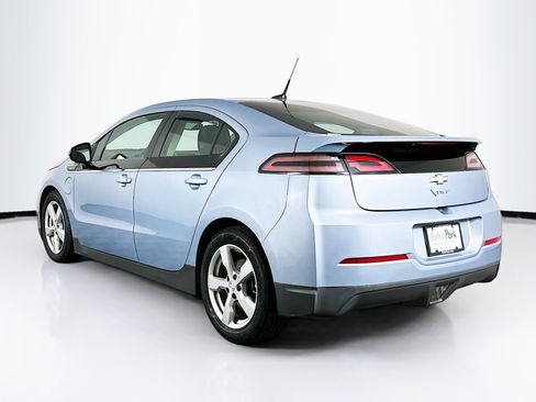 Used 2014 Chevrolet Volt FWD image 5