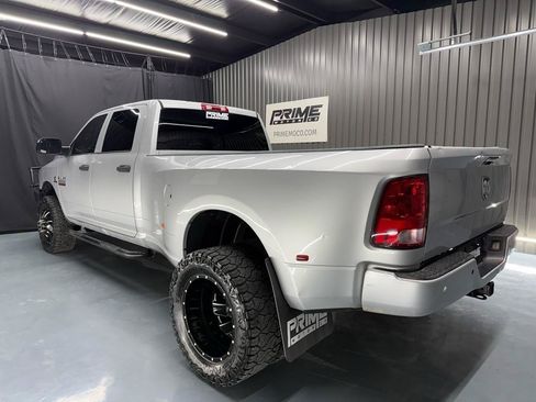 Used 2014 RAM 3500 Tradesman w/ Chrome Appearance Group AWD/4WD image 4