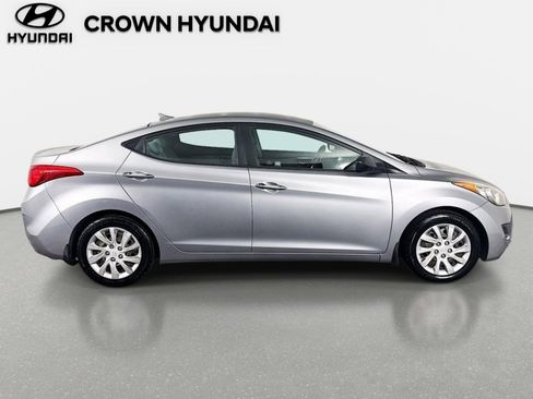 Used 2012 Hyundai Elantra GLS FWD image 4