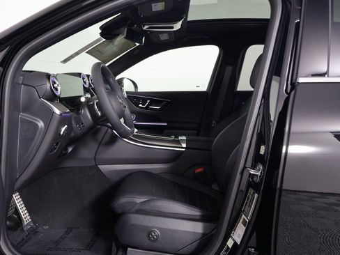 New 2026 Mercedes-Benz GLC 300 image 5