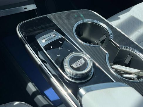 New 2026 Cadillac Lyriq Sport image 25