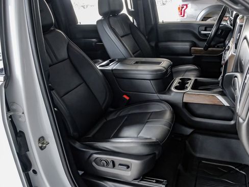 Used 2022 Chevrolet Silverado 3500 High Country image 31