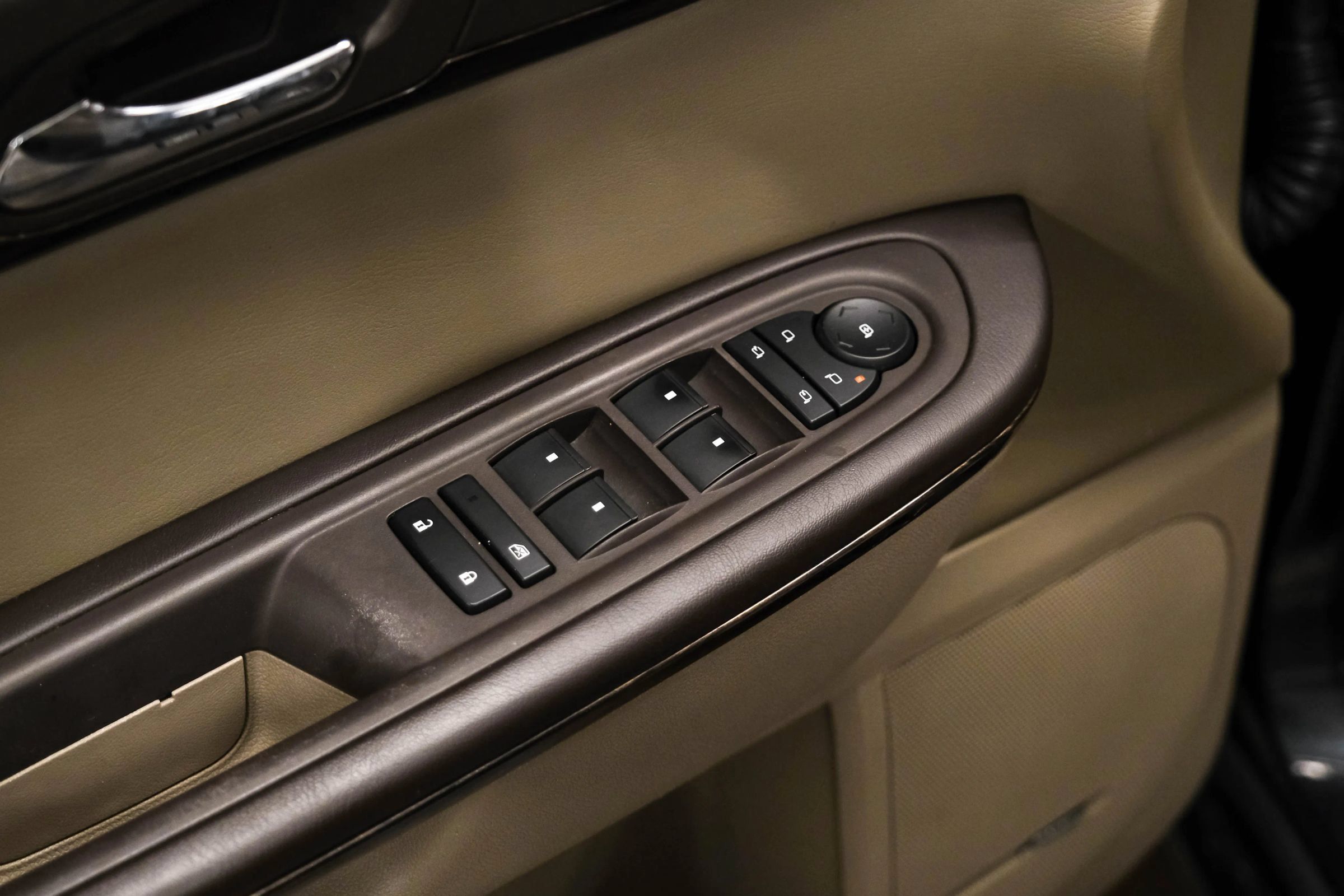 Used 2015 GMC Acadia Denali FWD image 38