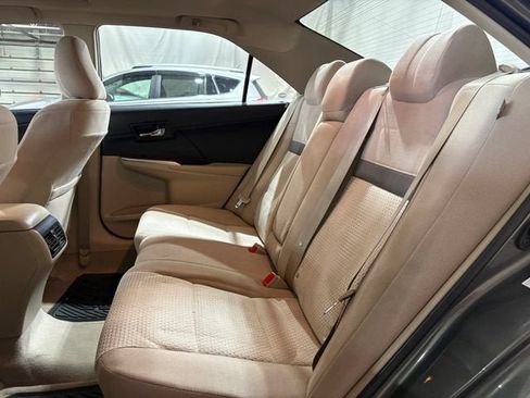 Used 2013 Toyota Camry XLE w/ Convenience Pkg FWD image 15