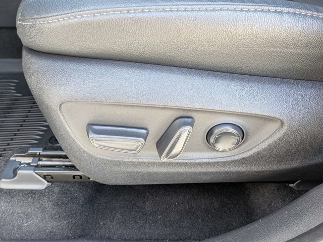 Used 2025 Toyota Grand Highlander FWD image 20