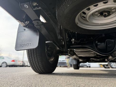 Used 2004 Toyota Tacoma 2WD Regular Cab image 92