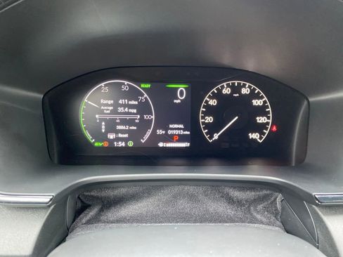 Certified 2025 Honda CR-V Sport-L image 17