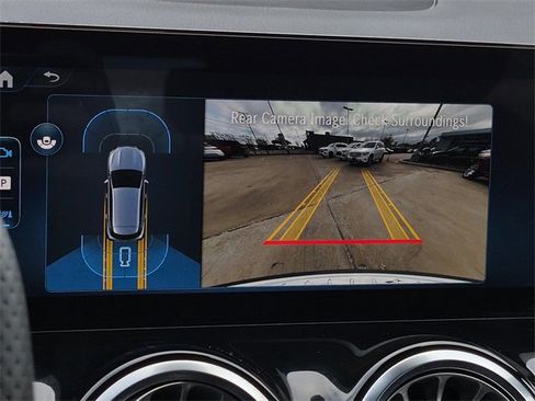 Certified 2025 Mercedes-Benz GLA 250 image 20