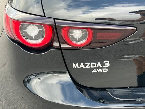 New 2026 MAZDA MAZDA3 Hatchback w/Premium Plus Pkg image 12