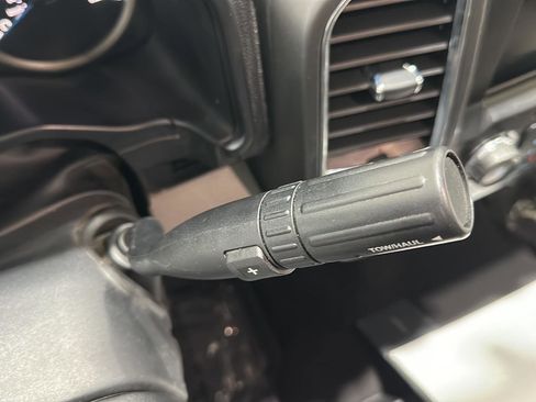 Used 2016 Ford F150 XLT w/ Equipment Group 302A Luxury image 14