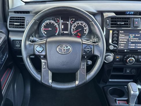 Used 2023 Toyota 4Runner TRD Off-Road Premium w/ Moonroof Package AWD/4WD image 15