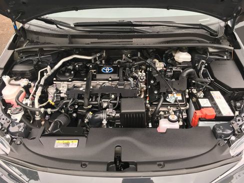 Used 2023 Toyota Corolla LE FWD image 12