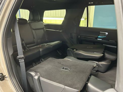 New 2026 Ford Expedition Tremor image 45