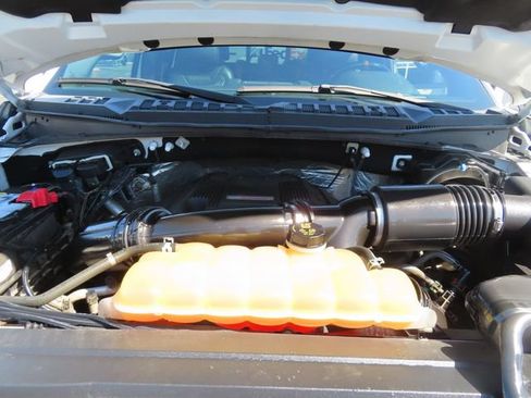 Used 2017 Ford F150 Raptor w/ Equipment Group 802A Luxury AWD/4WD image 49
