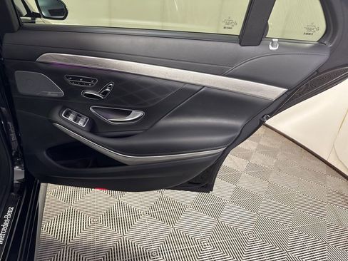 Certified 2016 Mercedes-Benz S 550 4MATIC Sedan image 18