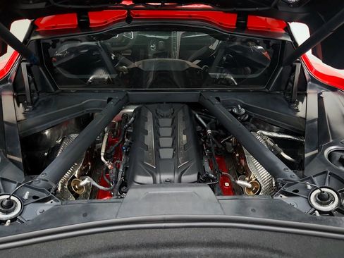 Used 2025 Chevrolet Corvette Stingray Premium Cpe w/ Stealth Interior Trim Package RWD image 23