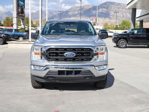 Used 2022 Ford F150 XLT image 9