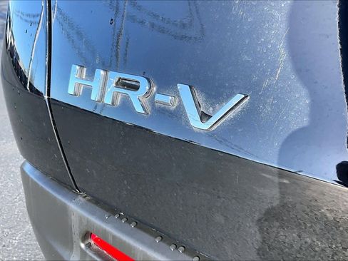 Certified 2024 Honda HR-V LX image 9