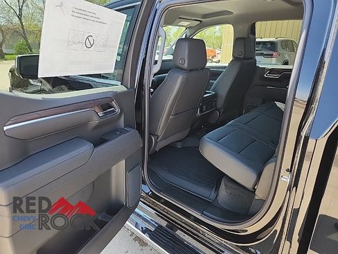 New 2025 GMC Sierra 1500 SLT w/ SLT Premium Plus Package image 18