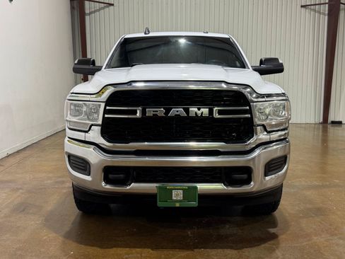 Used 2022 RAM 2500 Tradesman w/ Chrome Appearance Group AWD/4WD image 2