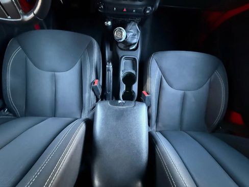 Used 2016 Jeep Wrangler Unlimited Sahara w/ Connectivity Group image 49