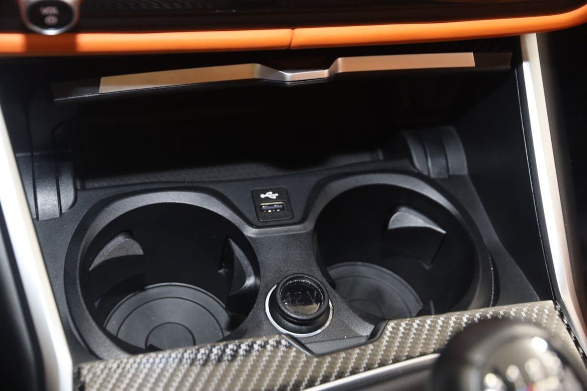 Used 2025 BMW M3 w/ Executive Package RWD image 33