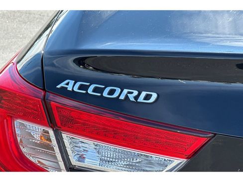 Certified 2020 Honda Accord LX image 11
