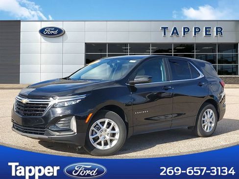 Used 2023 Chevrolet Equinox LT image 1