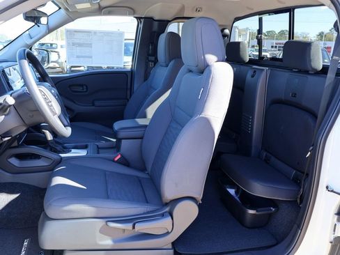 New 2026 Nissan Frontier S image 7