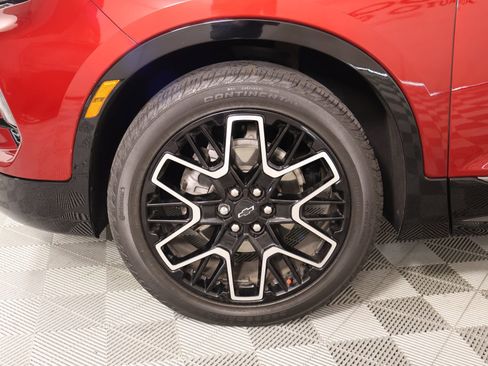 Used 2023 Chevrolet Blazer RS FWD image 18