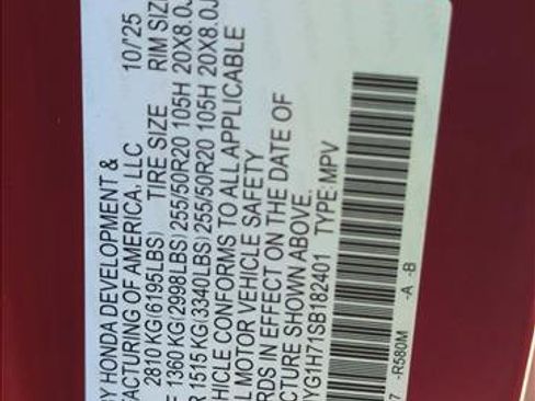 New 2025 Honda Pilot Touring image 23