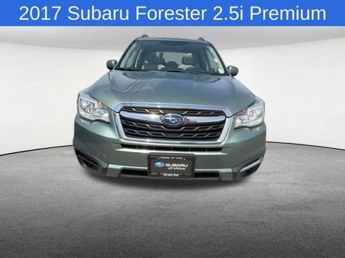 Used 2017 Subaru Forester 2.5i Premium w/ All-Weather Package AWD/4WD image 2