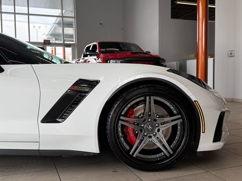 Used 2016 Chevrolet Corvette Z06 image 5