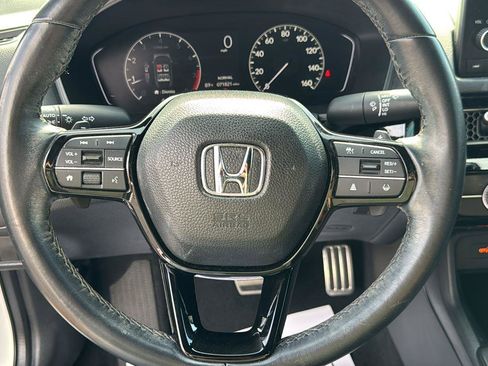 Used 2023 Honda Civic Sport image 12