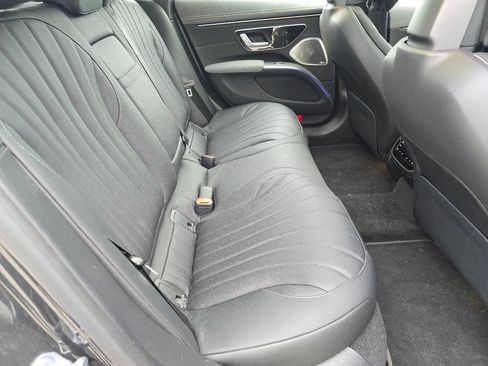 Certified 2022 Mercedes-Benz EQS 580 4MATIC Sedan image 21