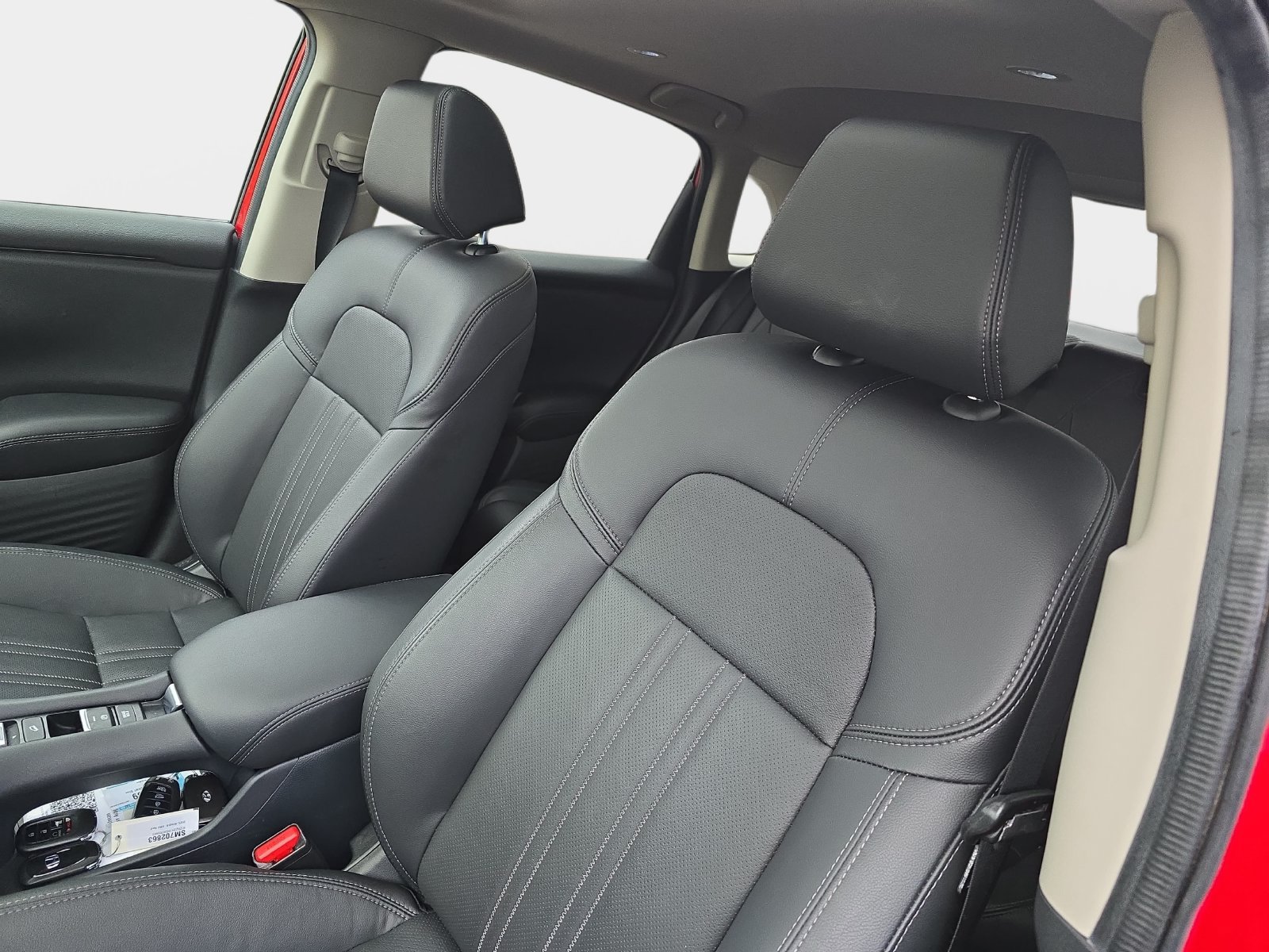 Used 2025 Honda HR-V EX-L image 7