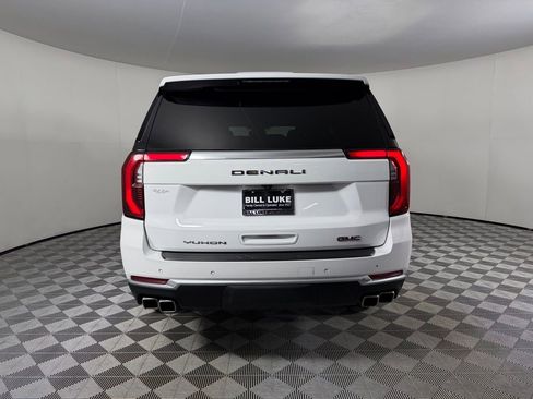 Used 2025 GMC Yukon Denali AWD/4WD image 7