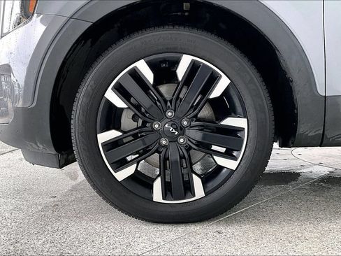 Used 2024 Kia Telluride SX AWD/4WD image 10