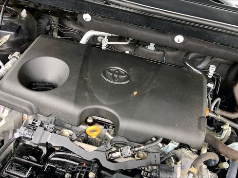 Used 2023 Toyota RAV4 XLE w/ Convenience Package AWD/4WD image 33
