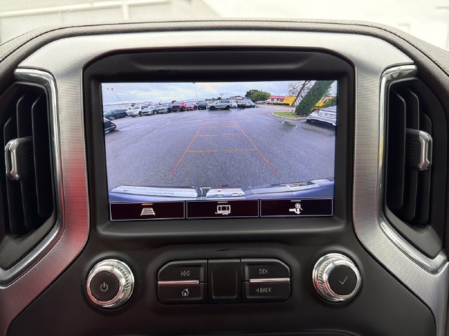 Used 2022 GMC Sierra 1500 SLT AWD/4WD image 13