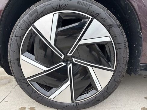 New 2025 Volvo EX90 Ultra image 22