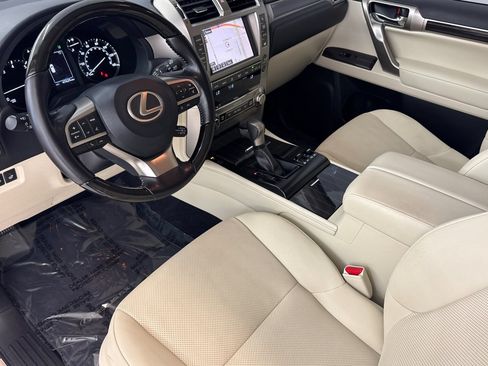 Used 2021 Lexus GX 460 Premium w/ Premium Plus Package AWD/4WD image 4